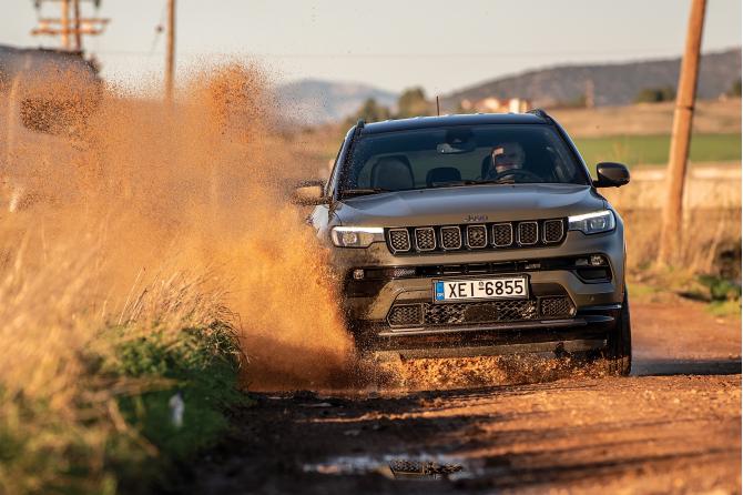 Jeep Compass 4Xe 80th Anniversary 240Ps